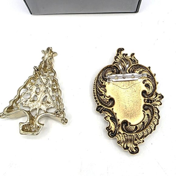 Vintage Collection 3 Novelty Christmas Brooch Pins Pendants Tree Santa Reindeer - Picture 6 of 9